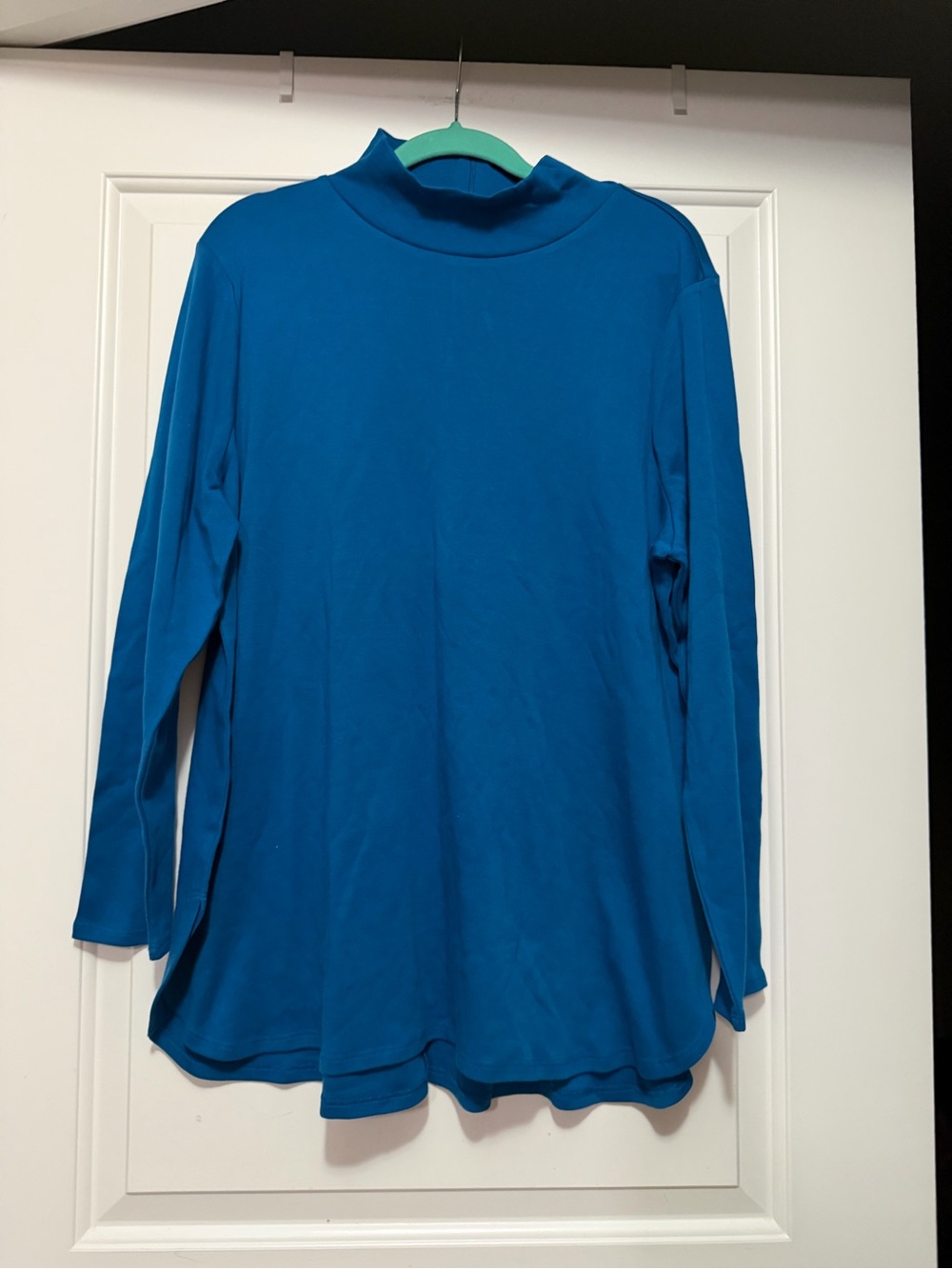 Women's Long-Sleeve Mock Neck Top - Blue
